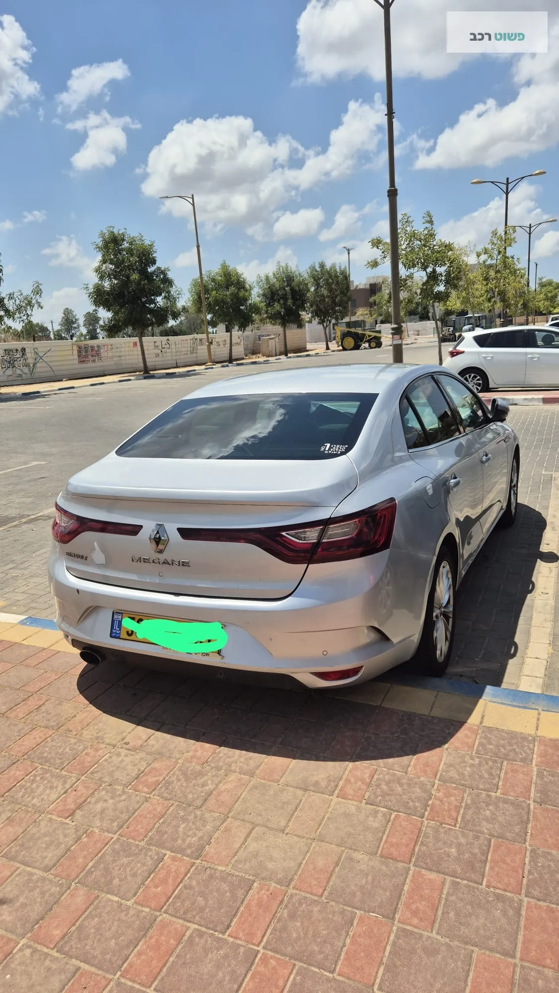 רנו מגאן