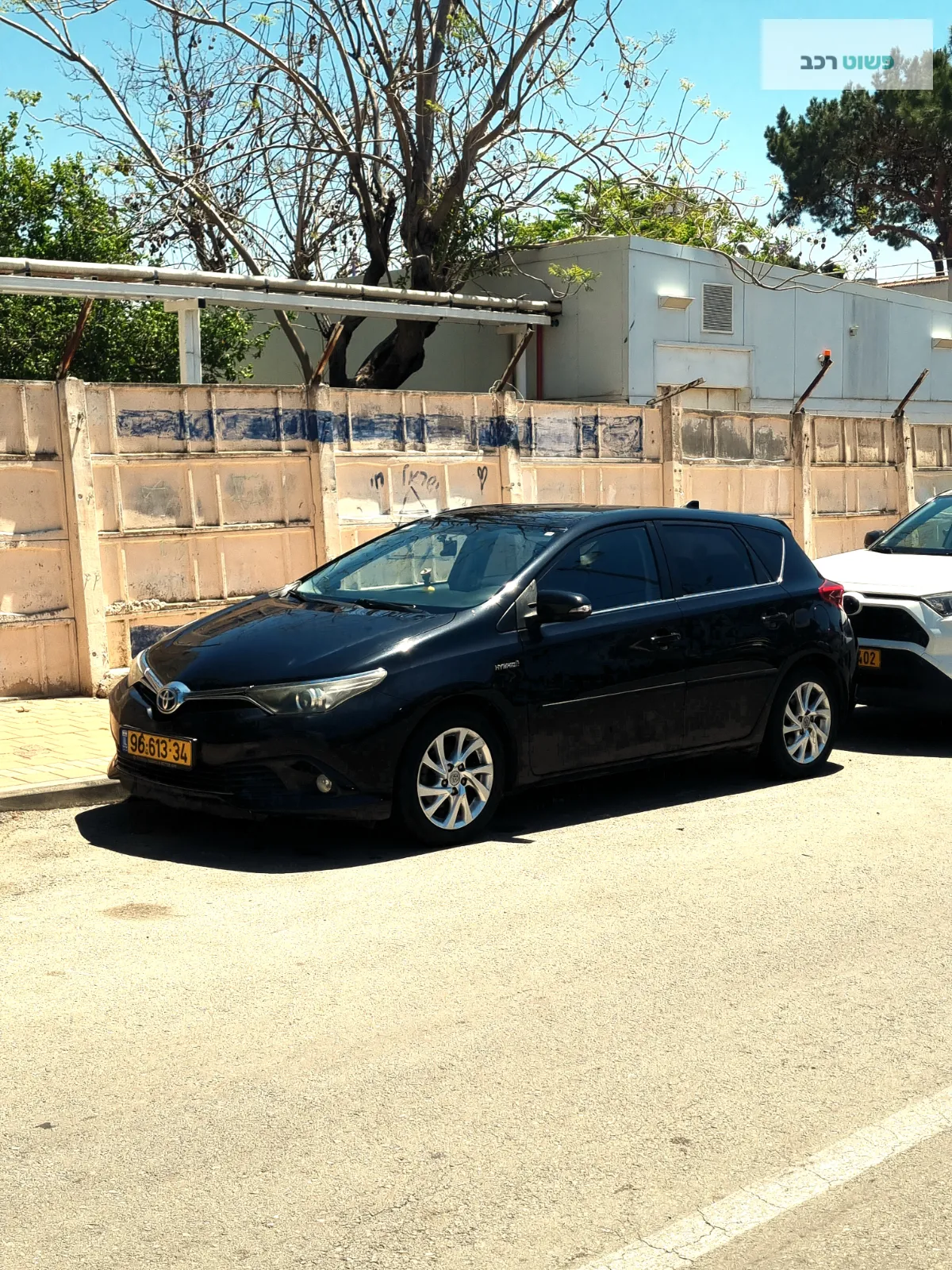 טויוטה אוריס 2015 למכירה
