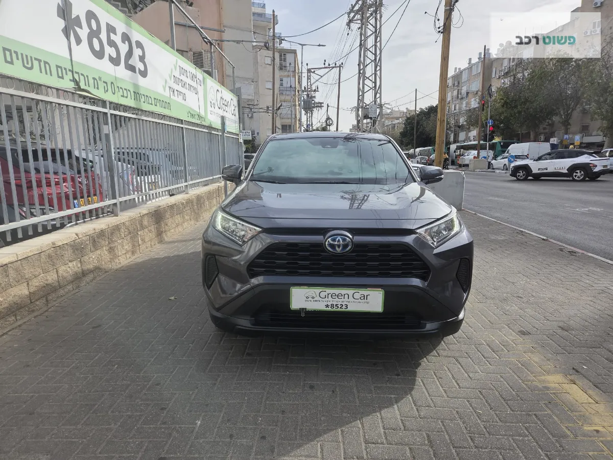 טויוטה RAV4