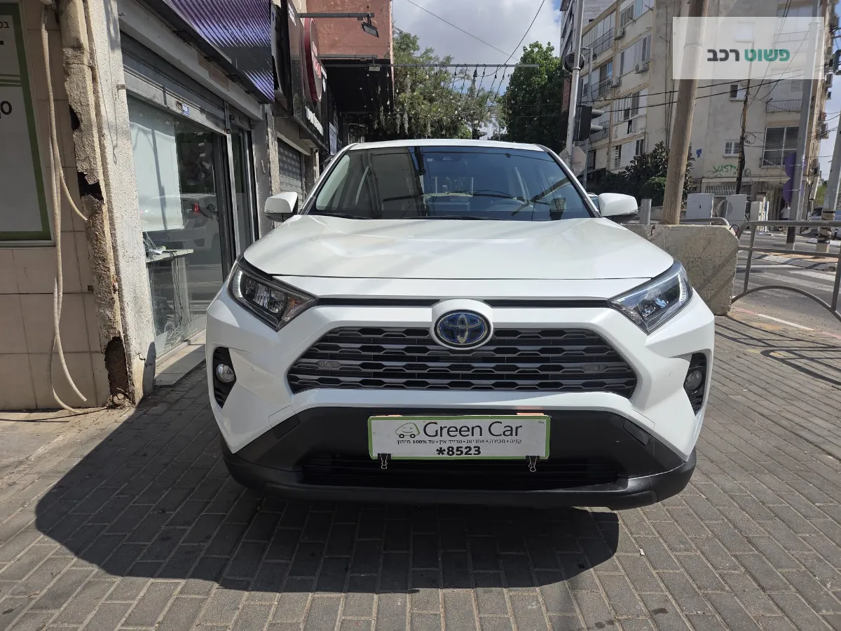 טויוטה RAV4