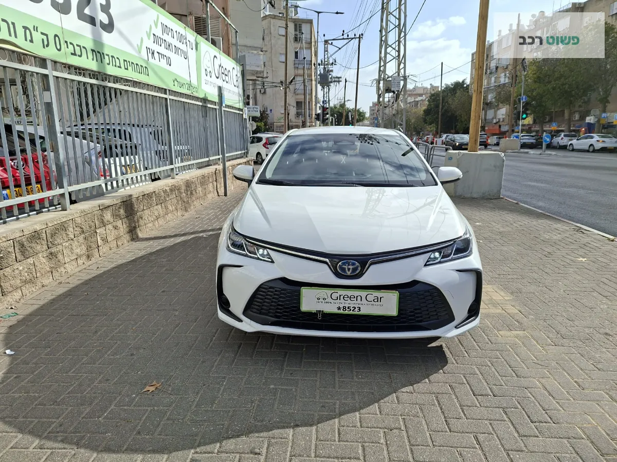 טויוטה קורולה