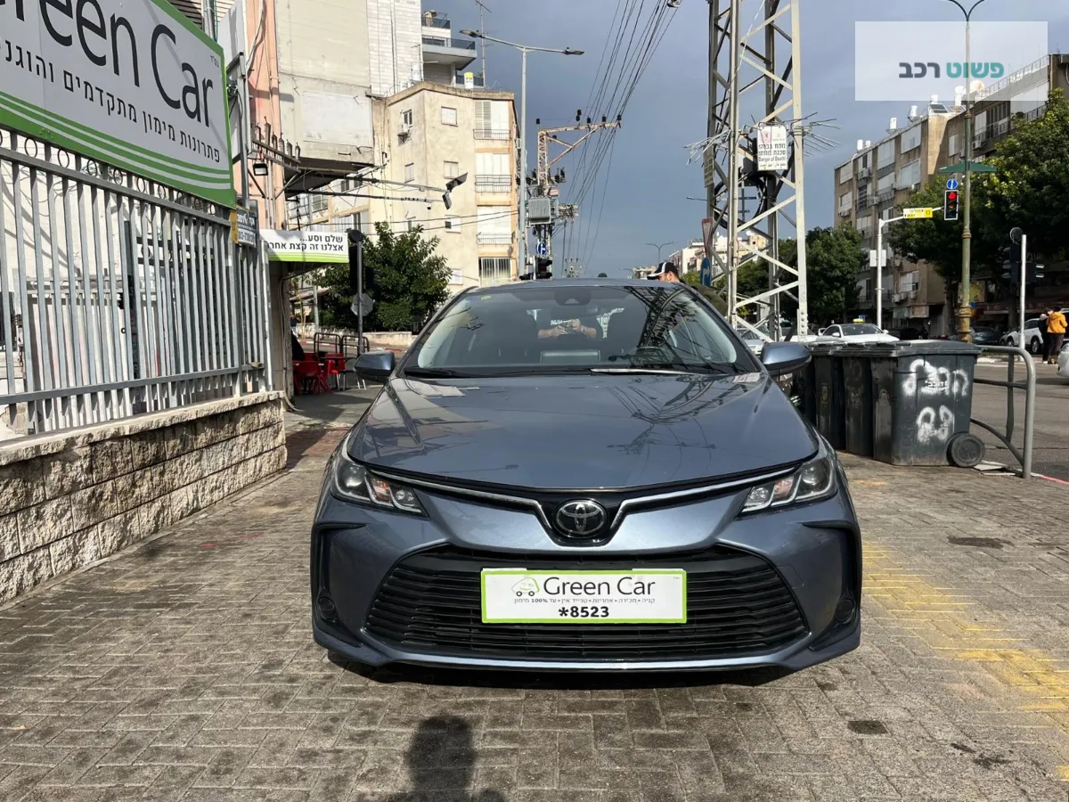 טויוטה קורולה