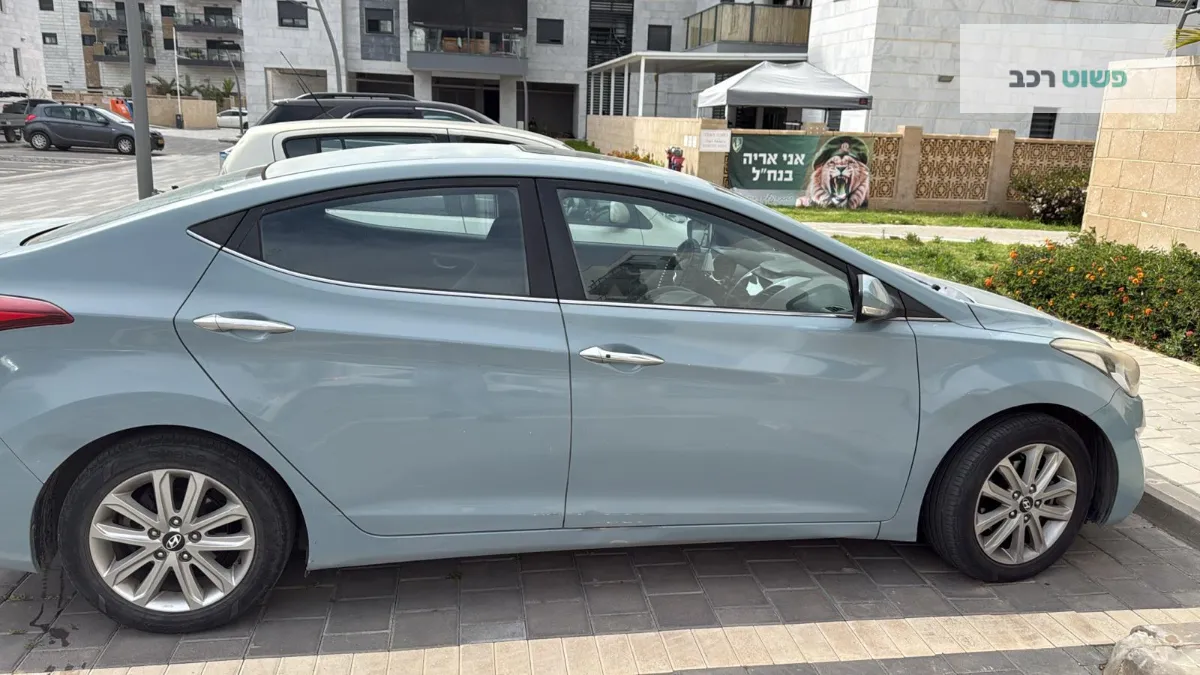 יונדאי I35
